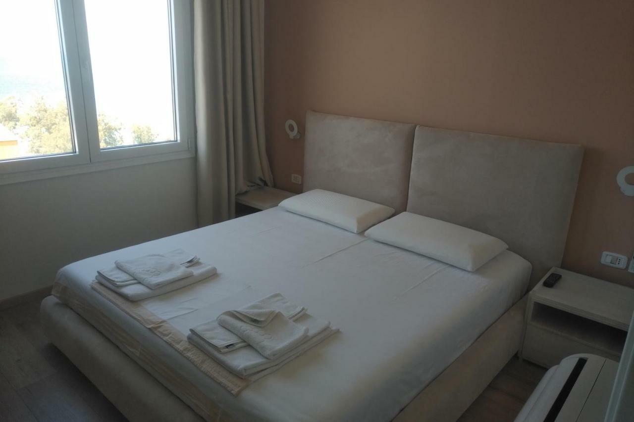 Deluxe Sea Apartment วญอเรอ ภายนอก รูปภาพ